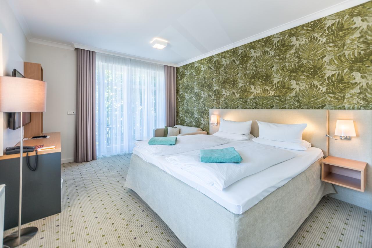 Am Weststrand Aparthotel Kuhlungsborn Bagian luar foto